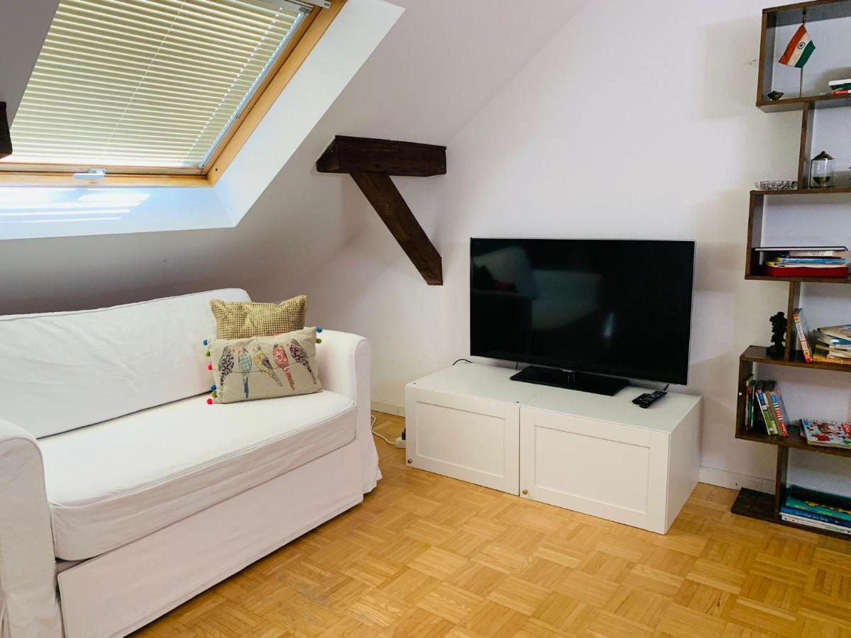 Apartment Amidst Nature-Riverdale, North Of Munich Fahrenzhausen Exteriör bild